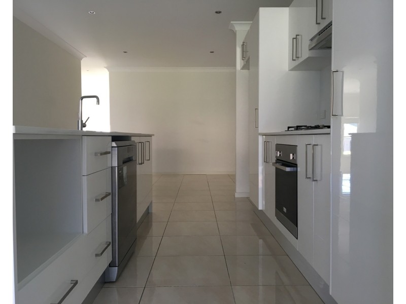 25A Wingello Crescent, Tullimbar NSW 2527