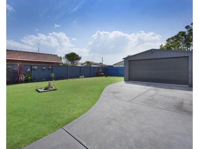 .2/17 Balmoral Street, Balgownie NSW 2519