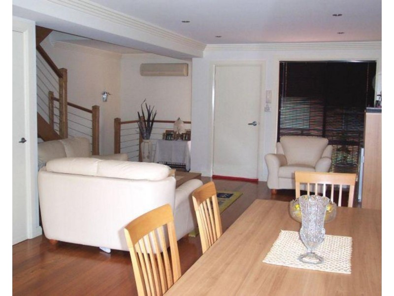 4/15 Campbell Street, Wollongong NSW 2500
