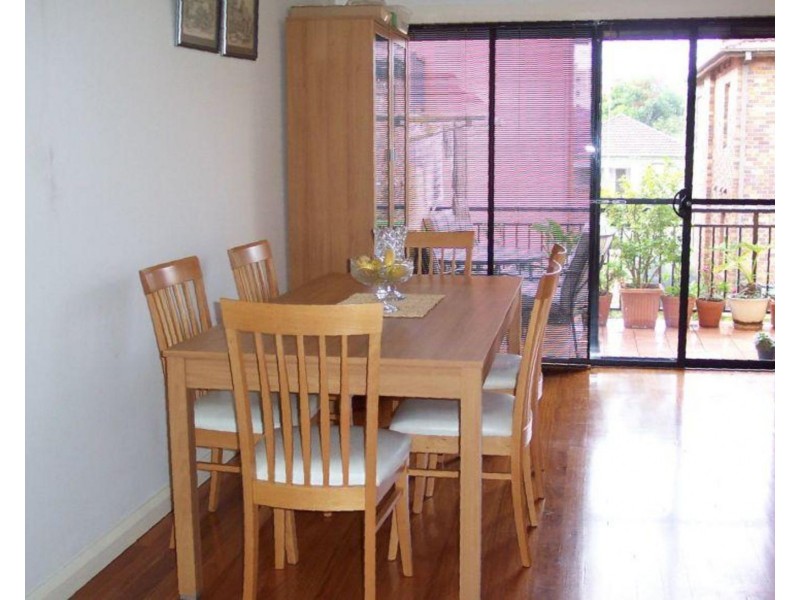 4/15 Campbell Street, Wollongong NSW 2500