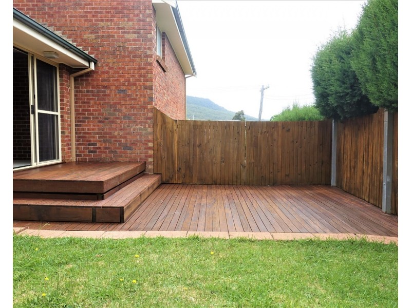 2/25 Camden Street, Balgownie NSW 2519