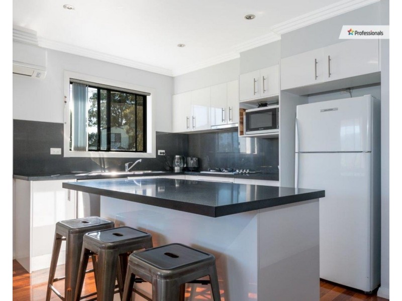 7 Duley Street, Dapto NSW 2530