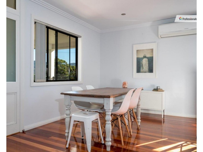 7 Duley Street, Dapto NSW 2530