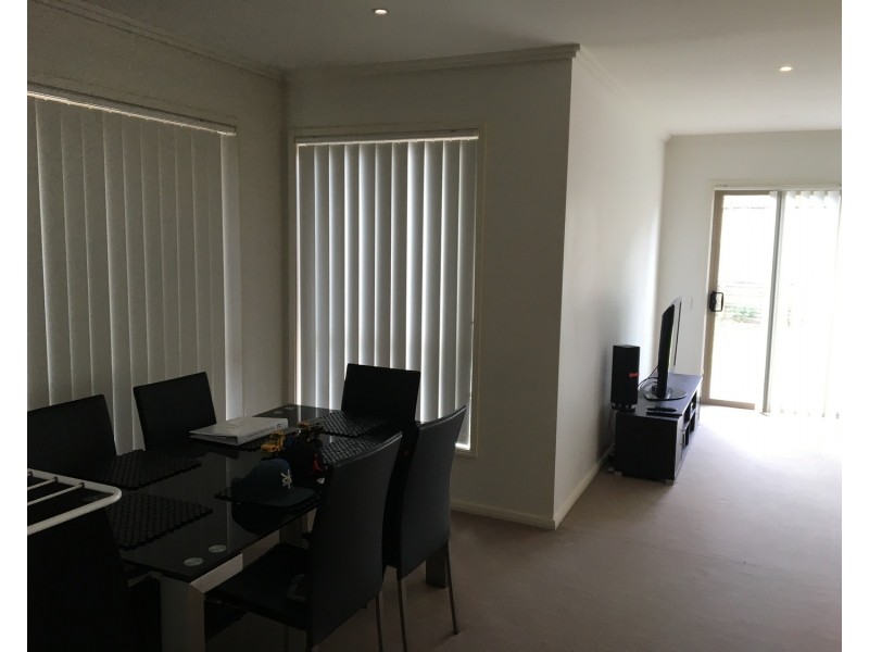 43 Reeves Crescent, Bonnyrigg NSW 2177