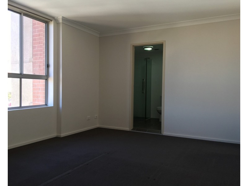 31/6-8 Bathurst Street, Liverpool NSW 2170