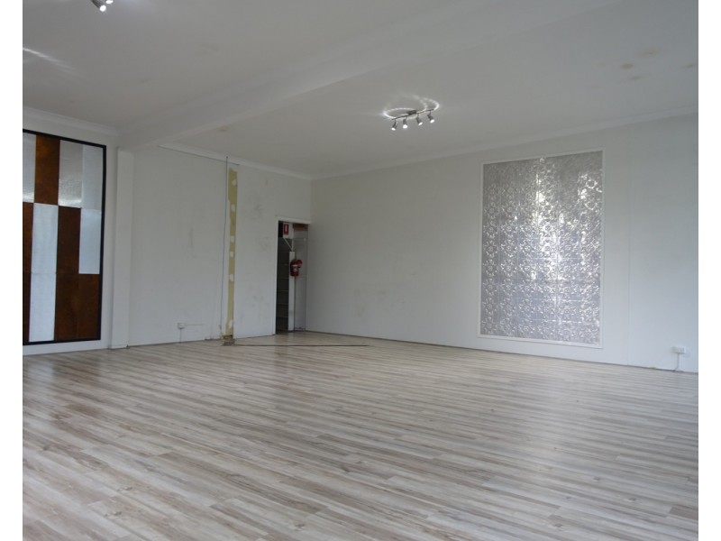 Shop 2/243 Princes Highway, Albion Park NSW 2527