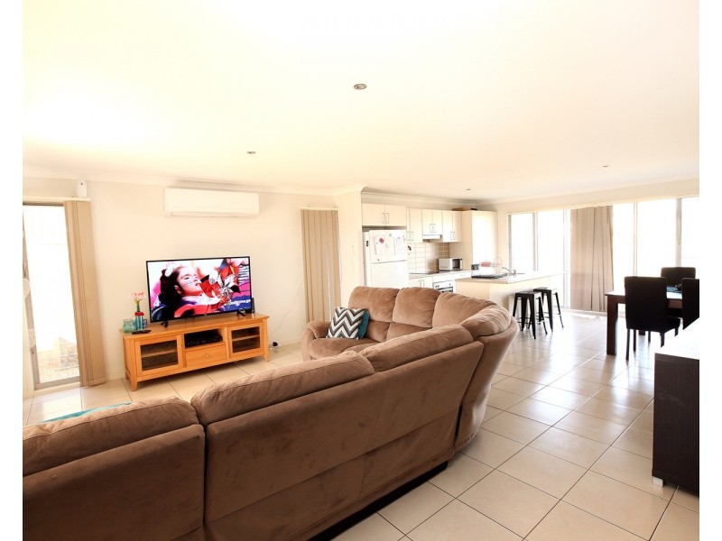 30 Henry Dangar Drive, Muswellbrook NSW 2333