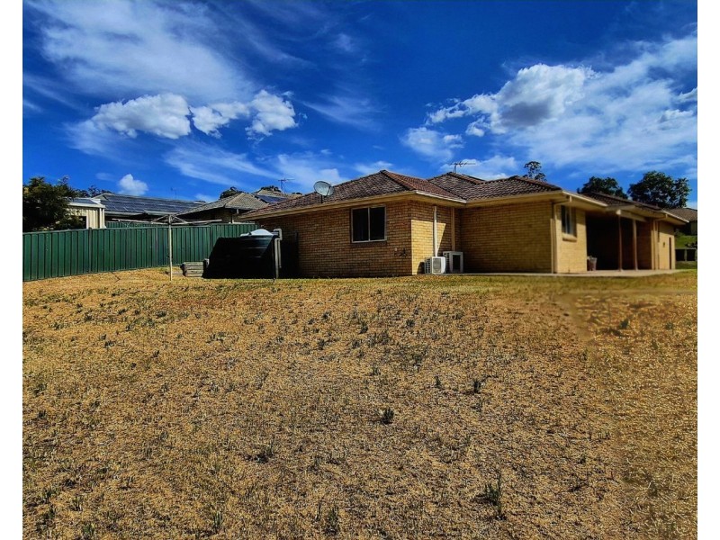 33 Weemala Place, Muswellbrook NSW 2333