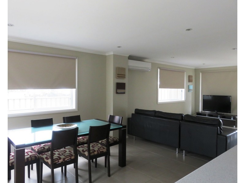 5 & 6/2 Crinoline Street Street, Denman NSW 2328