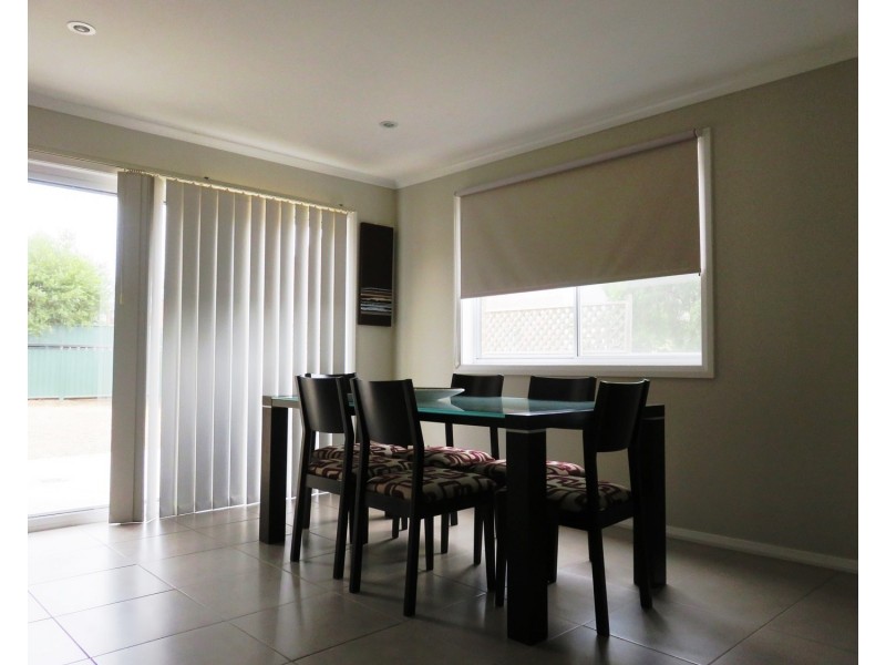 5 & 6/2 Crinoline Street Street, Denman NSW 2328