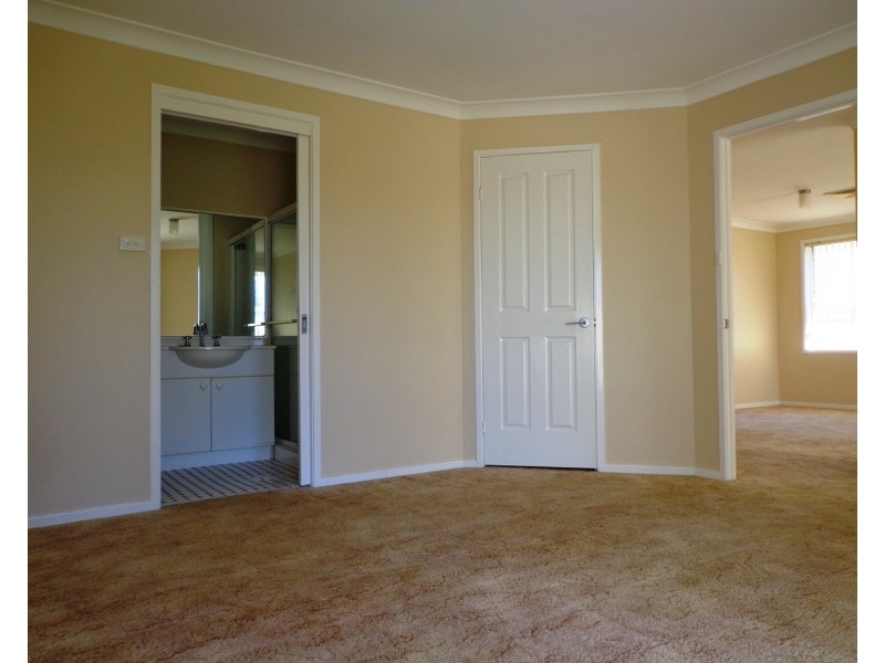 31 Cousins Street, Muswellbrook NSW 2333