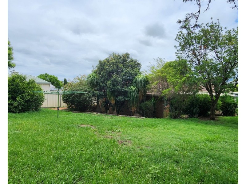 31 Cousins Street, Muswellbrook NSW 2333