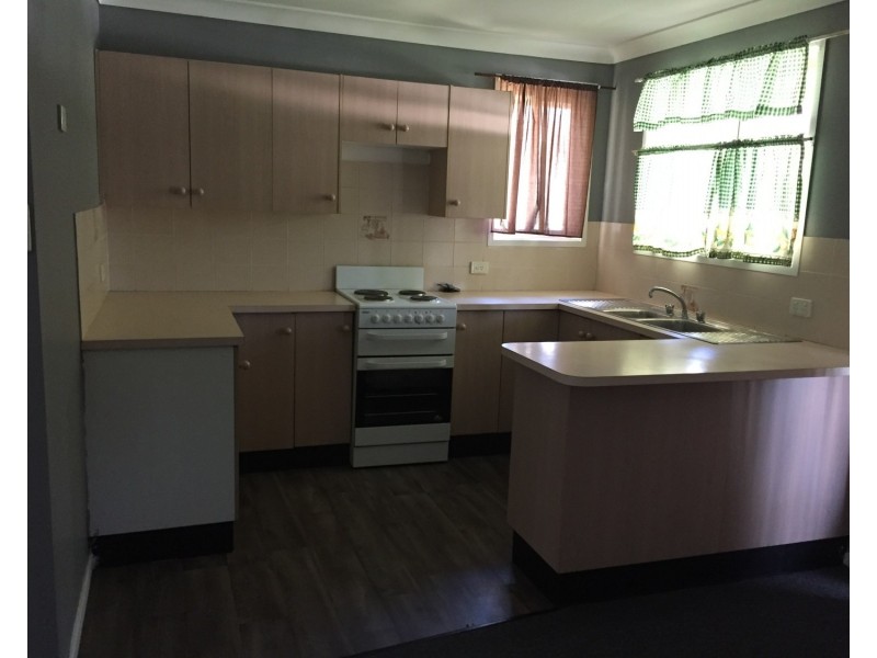 13 Wollombi Road, Muswellbrook NSW 2333