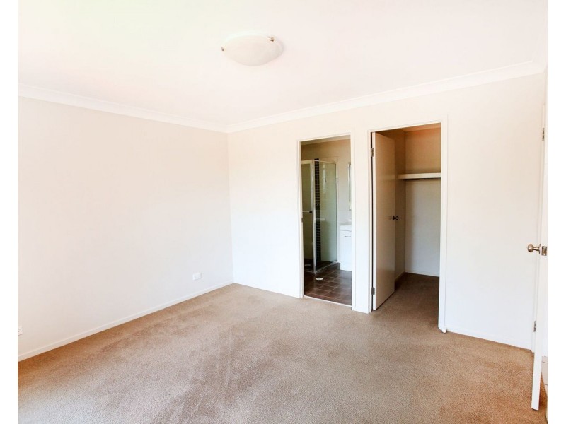 37 Bimbadeen Drive, Muswellbrook NSW 2333