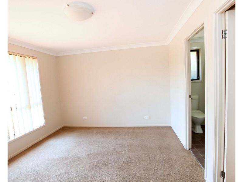 37 Bimbadeen Drive, Muswellbrook NSW 2333