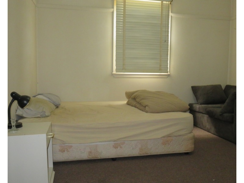 33 Maitland Street, Muswellbrook NSW 2333