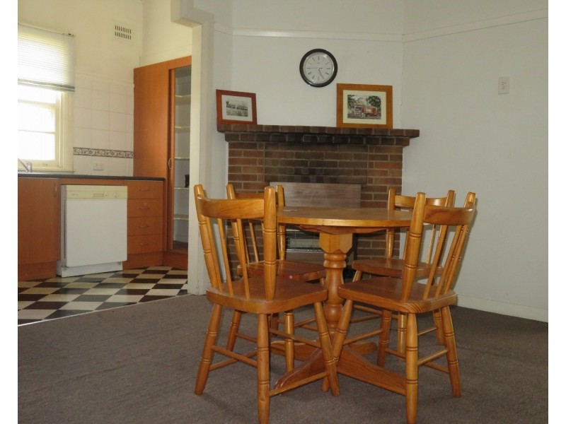 33 Maitland Street, Muswellbrook NSW 2333