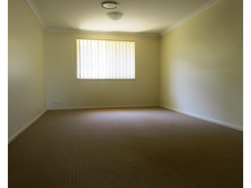 27 Henry Dangar Drive, Muswellbrook NSW 2333