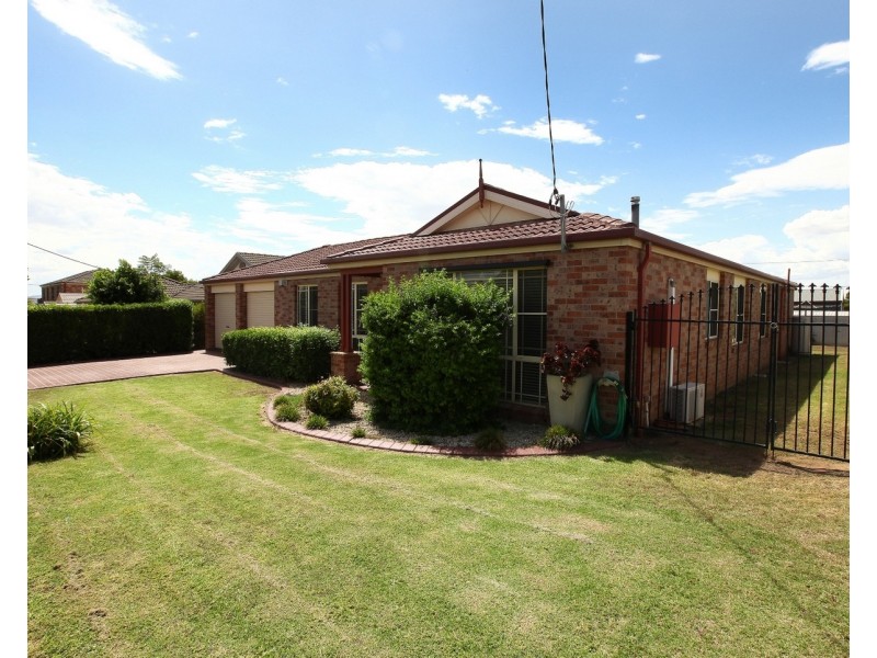 22 Wilson Street, Muswellbrook NSW 2333
