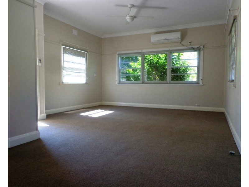 30 Bligh Street, Muswellbrook NSW 2333