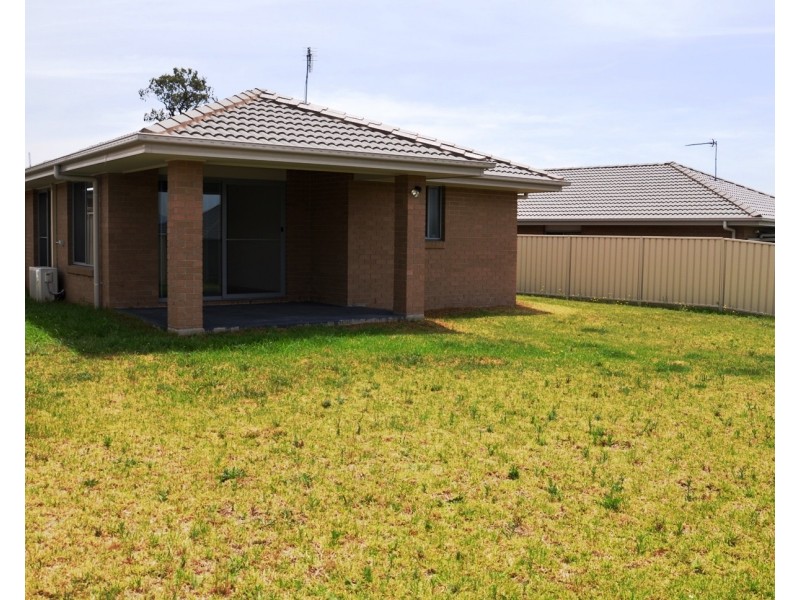 17 Finnegan Crescent, Muswellbrook NSW 2333