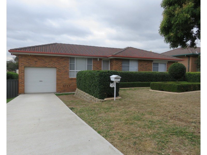 15 Burgundy Street, Muswellbrook NSW 2333