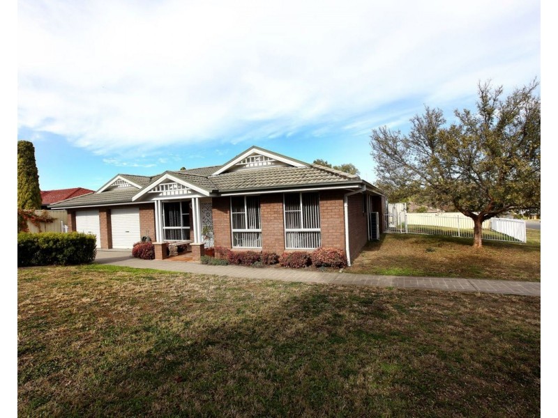 14 Chardonnay Street, Muswellbrook NSW 2333