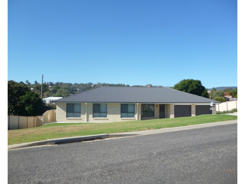 10 Alexander Close, Aberdeen NSW 2336