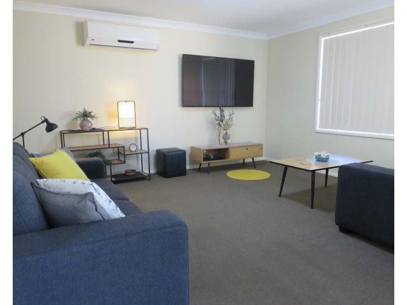 1/4 Northerly Close, Muswellbrook NSW 2333