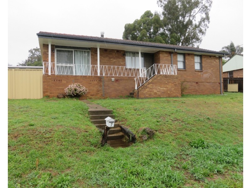 7 Tarakan Avenue, Muswellbrook NSW 2333