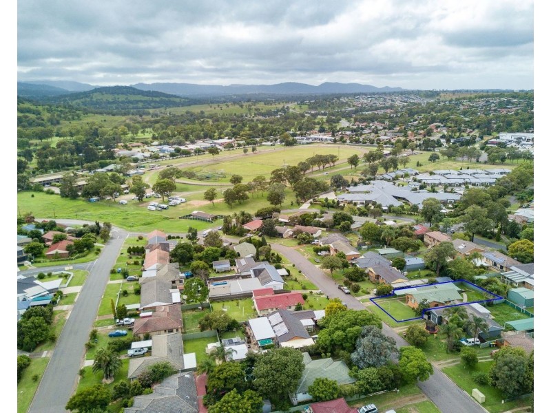 16 St. James Crescent, Muswellbrook NSW 2333