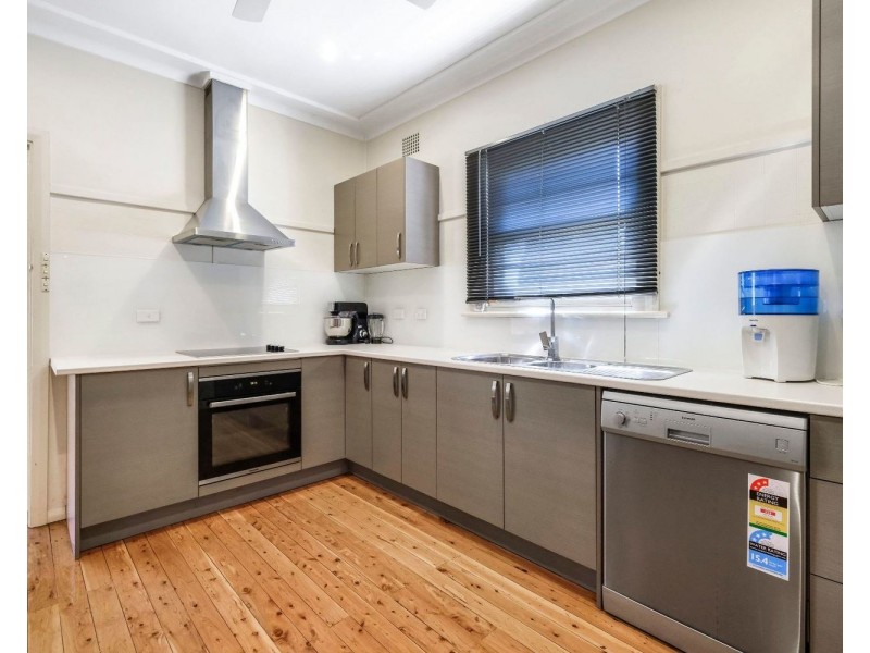 18 Cook Street, Muswellbrook NSW 2333