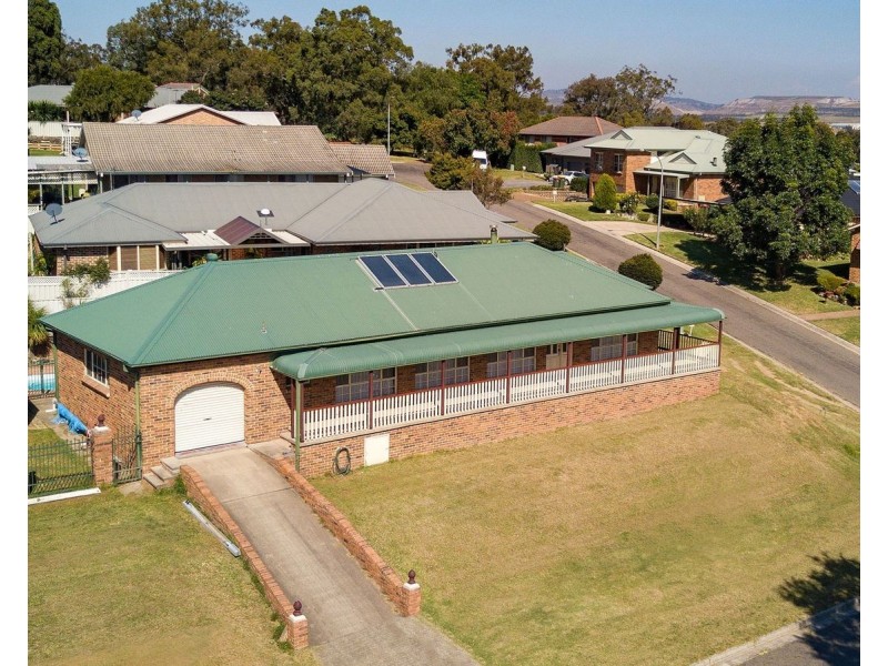 2 Jarrah Place, Muswellbrook NSW 2333