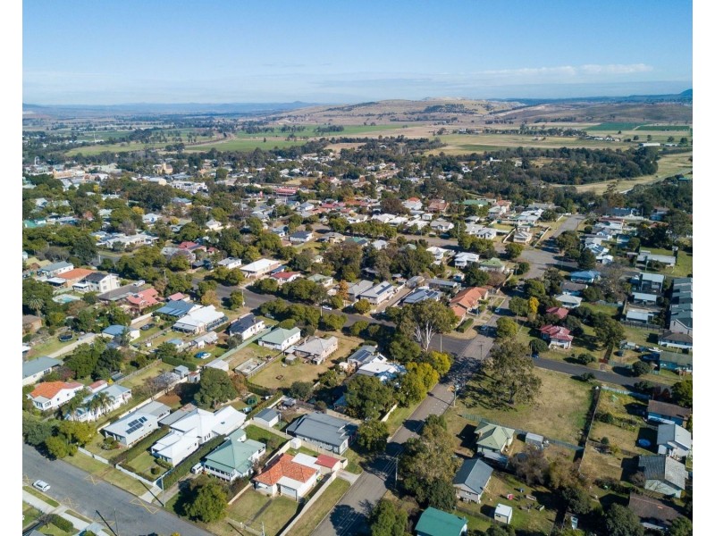 17 Dumaresq Street, Muswellbrook NSW 2333