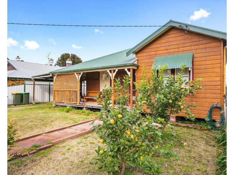 19 Mitchell Street, Muswellbrook NSW 2333
