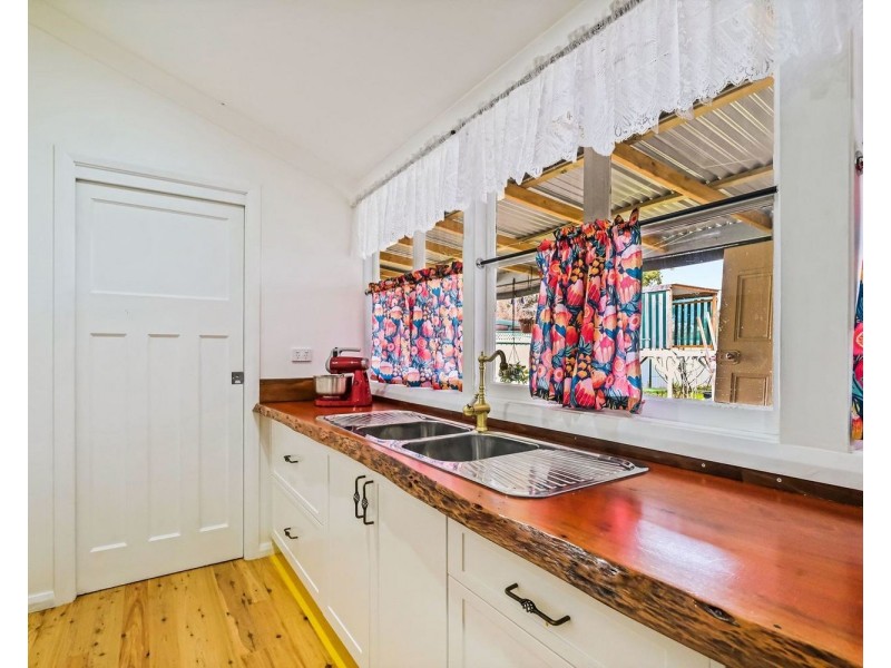 19 Mitchell Street, Muswellbrook NSW 2333