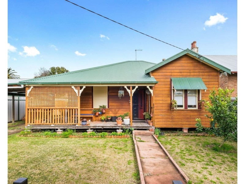 19 Mitchell Street, Muswellbrook NSW 2333