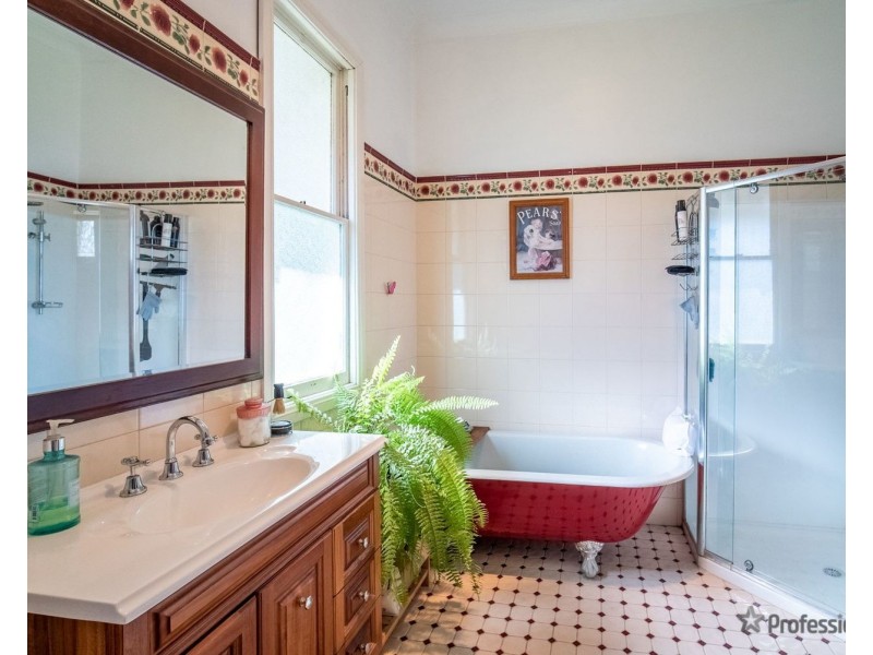 6 Percy Street, Singleton NSW 2330