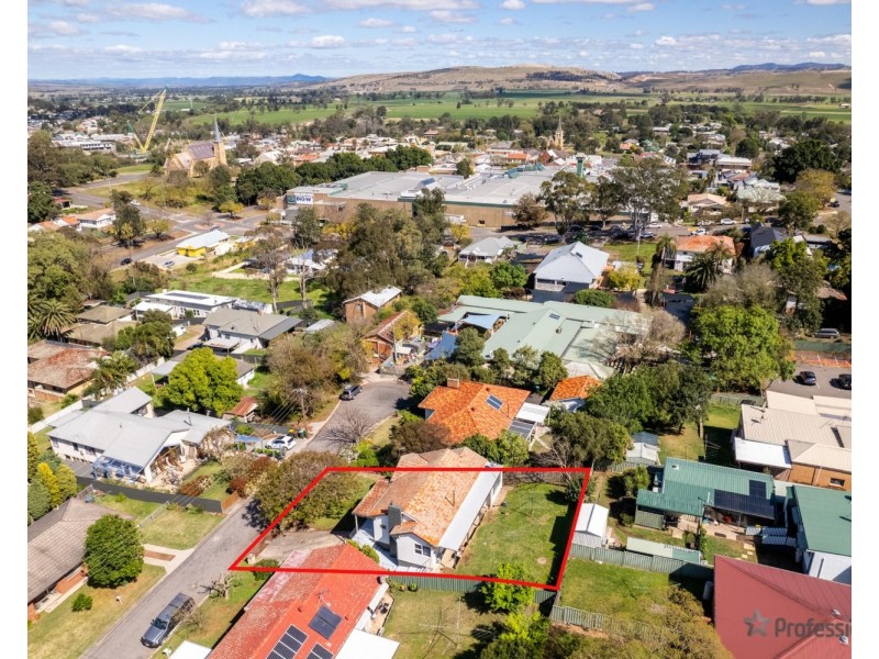 7 Hillview Avenue, Muswellbrook NSW 2333