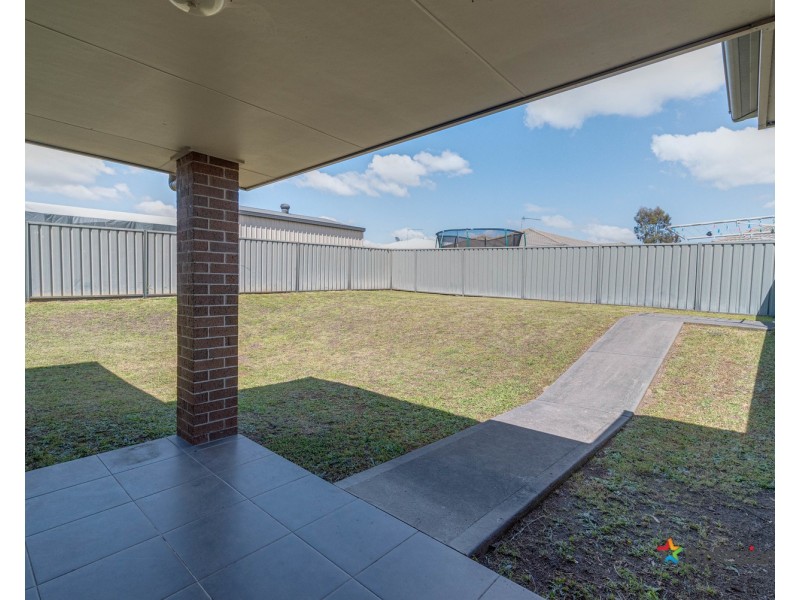 1 & 2/12 Tierney Street, Muswellbrook NSW 2333