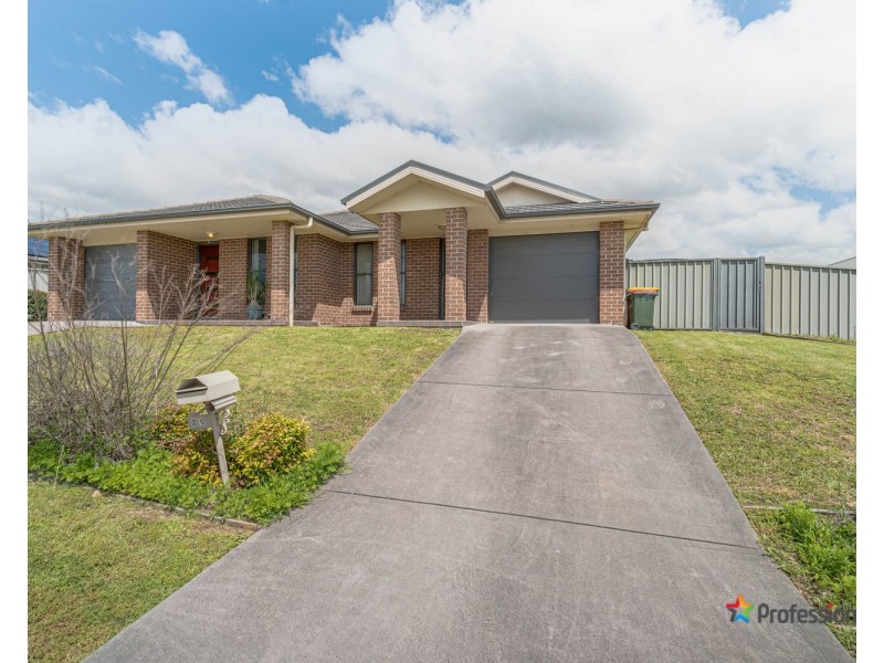 1 & 2/12 Tierney Street, Muswellbrook NSW 2333