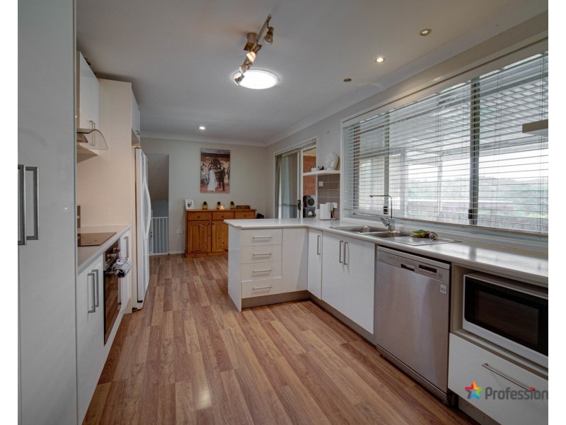 42  Acacia Drive, Muswellbrook NSW 2333