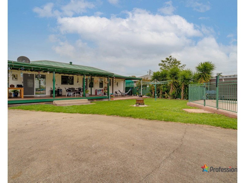 24 St. Heliers Street, Aberdeen NSW 2336