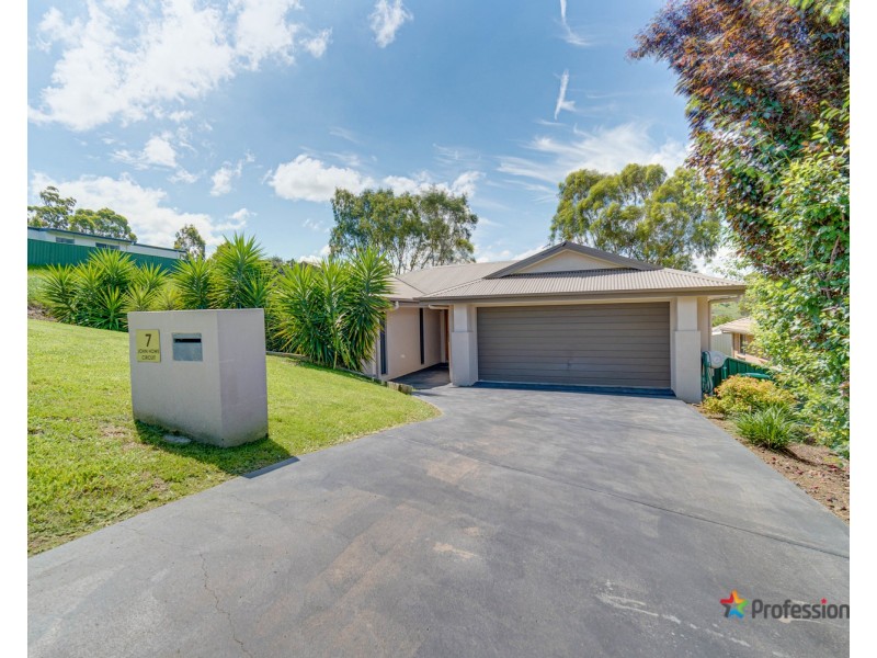 7 John Howe Circuit, Muswellbrook NSW 2333