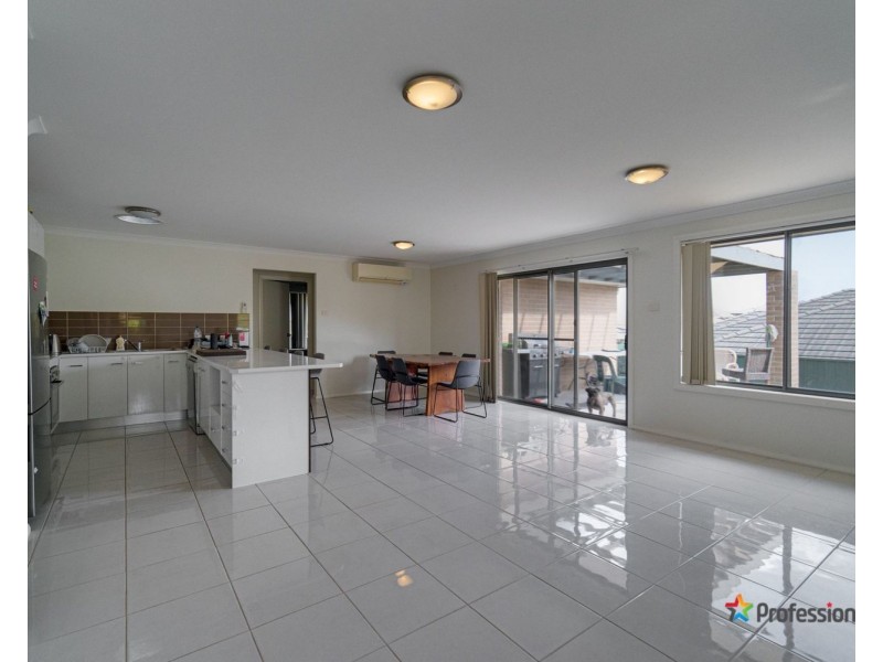 5 Chivers Circuit, Muswellbrook NSW 2333