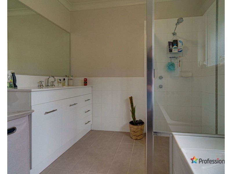 16  Lofberg Court, Muswellbrook NSW 2333