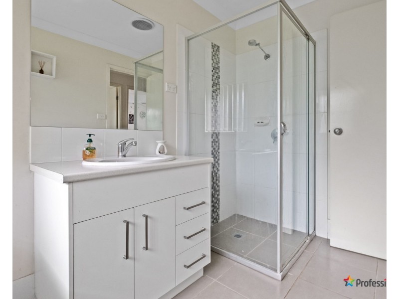 2 Gore Street, Muswellbrook NSW 2333