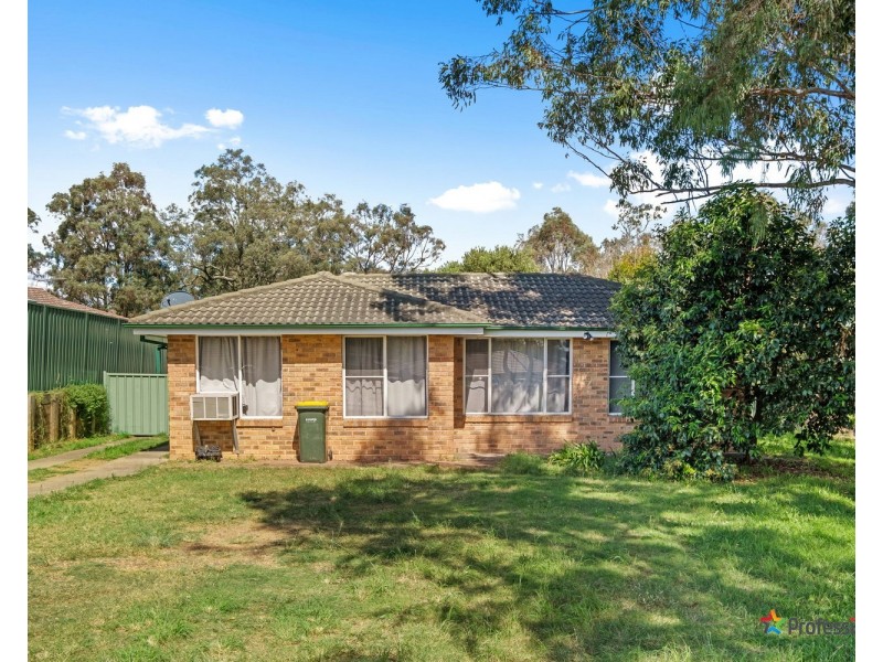1 Melaleuca Close, Muswellbrook NSW 2333