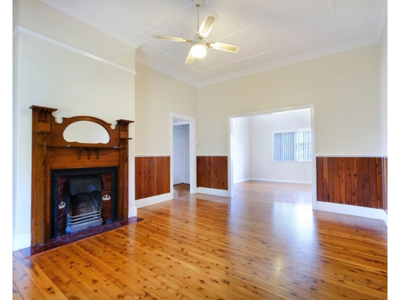 13 Flanders Avenue, Muswellbrook NSW 2333