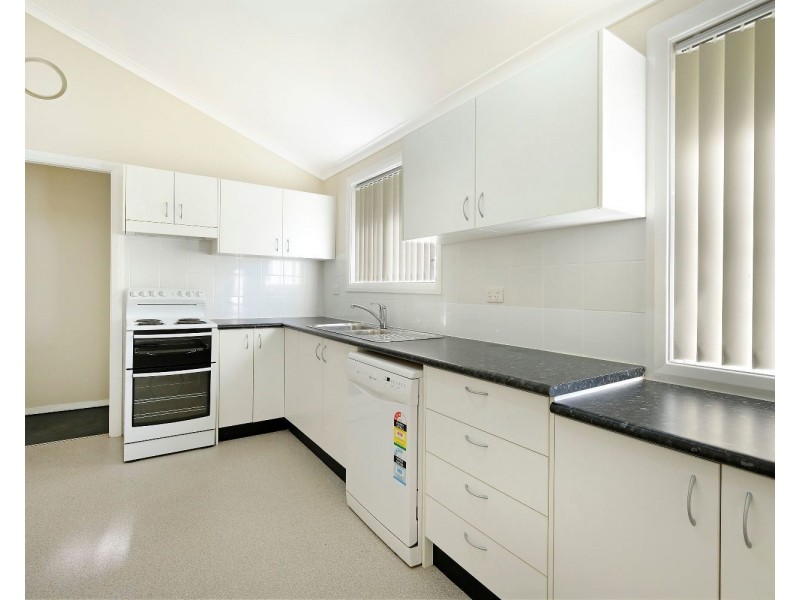 13 Flanders Avenue, Muswellbrook NSW 2333